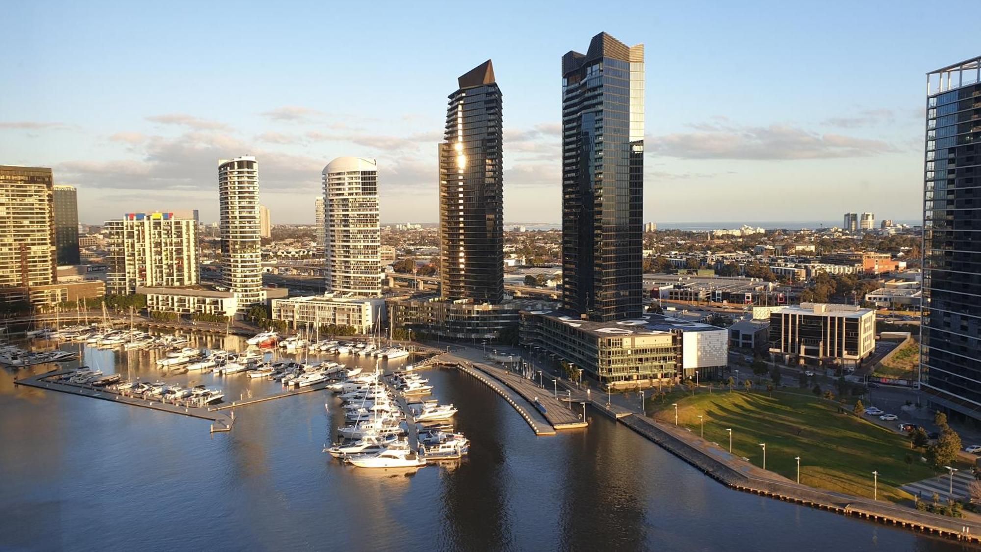 Melbourne Lifestyle Apartments - Best Views On Collins, Melbourne